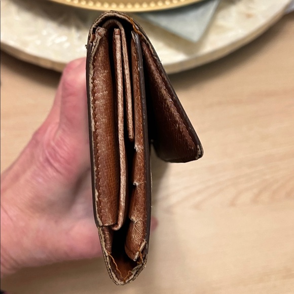 Authentic Vintage Louis Vuitton Dark Brown Monogram Wallet - Picture 3 of 8